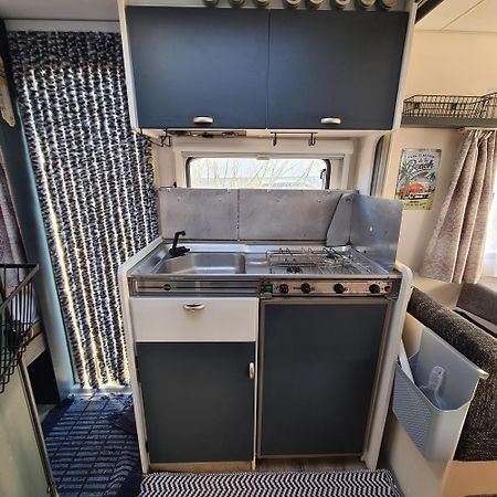 Louise'S Camper Hotel Neusiedl an der Zaya Екстериор снимка